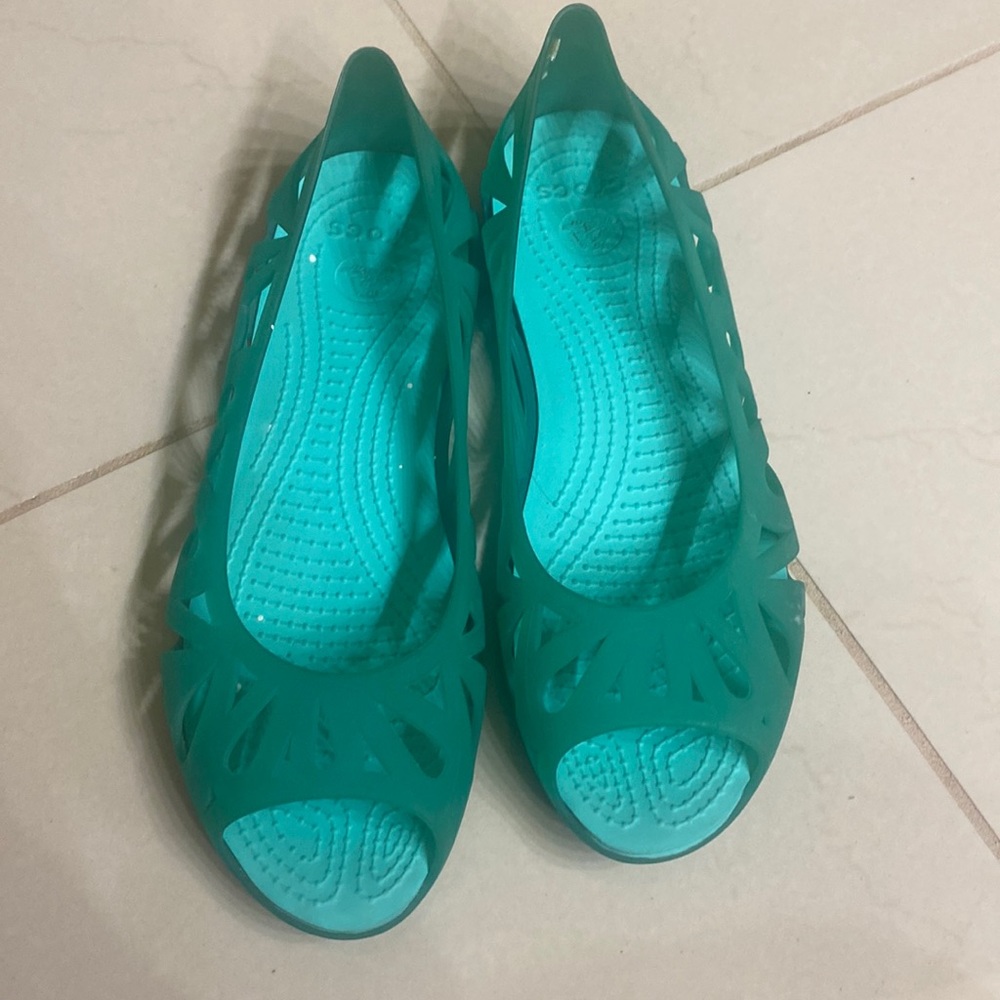 Womens Croc Flats